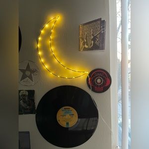 Moon Sign 🪧 Light 💡 Broken (not pictured) Same day Ship! 📦✈️